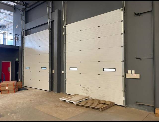 INDUSTRIAL PROPERTY TO RENT IN LOUWLARDIA